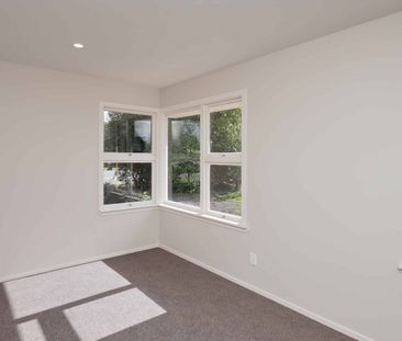 Beautiful on the Inside! - Photo 1