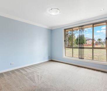 Charming Austral Home with Rural Feel - Photo 3