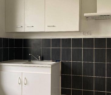 Location appartement rénové 2 pièces 41.55 m² à Romans-sur-Isère (2... - Photo 6