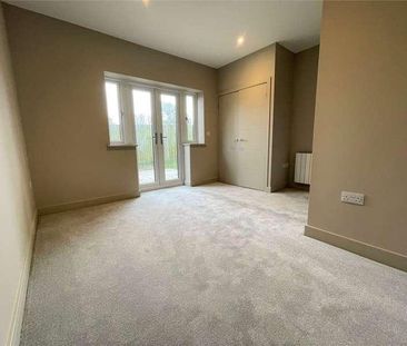 Milkingpen Lane, Old Basing, Basingstoke, Hampshire, RG24 - Photo 5