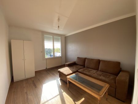 Location Maison 5 pièces 110m² VALLET 44330 - Photo 3