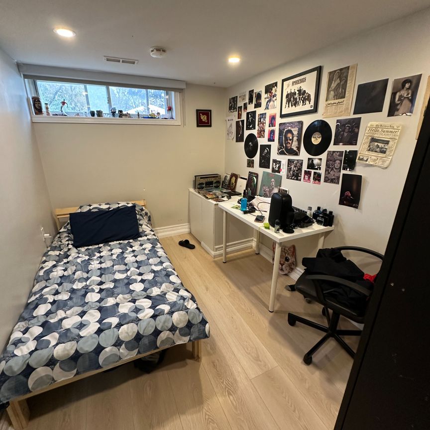 For Lease - 100 RICHARDSON DR Drive, Aurora, Ontario - Photo 1