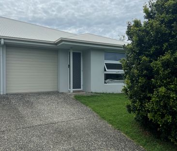 Modern duplex in Cumbalum - Photo 1