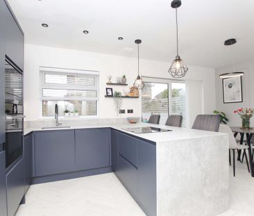 3 bedroom detached house to rent - Photo 5