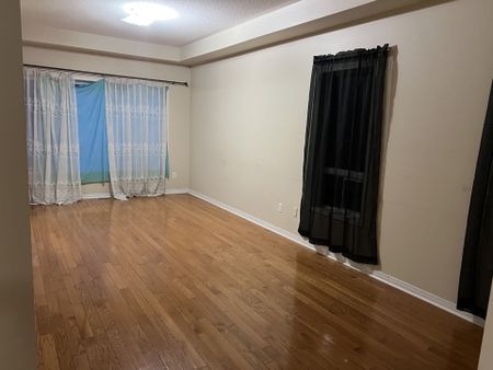 For Lease - 138 Degrassi Cove Circle, Brampton, Ontario - Photo 5