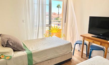 3 BEDROOM APARTMENT - TORREVIEJA - Photo 4