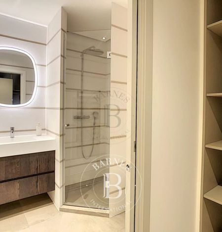 Appartement • Porte Dauphine - Photo 2