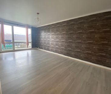 Location Appartement 1 pièce 31m² CHENNEVIERES SUR MARNE 94430 - Photo 1