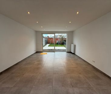 ERPE - MERE - Gerenoveerde rijwoning met tuin. - Photo 2