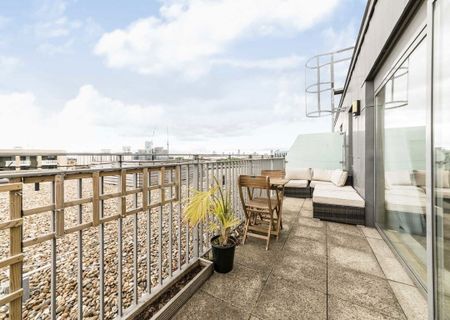 Hardwicks Square, SW18 4JY, London - Photo 4