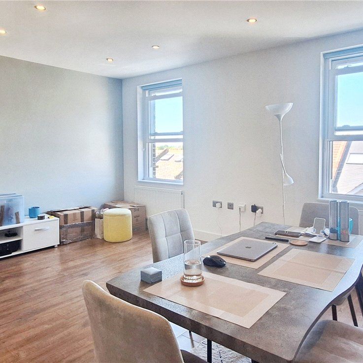 Allison Road, Acton, W3 6JF - Photo 1