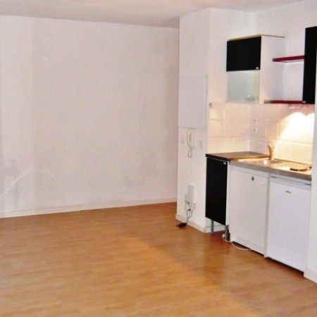 Location Appartement 1 pièce 31m² PAU 64000 - Photo 1