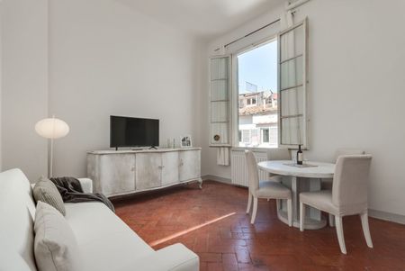 Alfani White - Photo 4