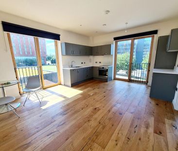 2 bedroom ground floor flat to rent - Photo 4