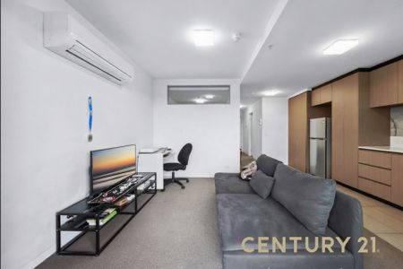 Contemporary Elegance in Prime Prahran - Photo 5