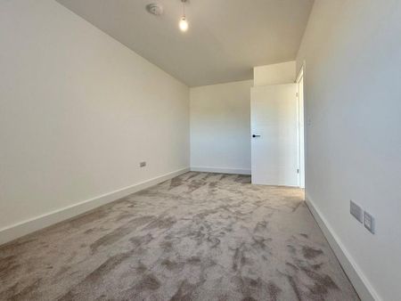 2 bedroom penthouse to rent - Photo 5