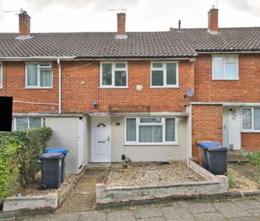 3 bedroom terraced house to rent - Photo 1