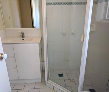 1 BEDROOM UNIT - CHEVRON ISLAND!! - Photo 3