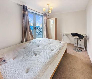 3 bedroom apartment to rent - Photo 5