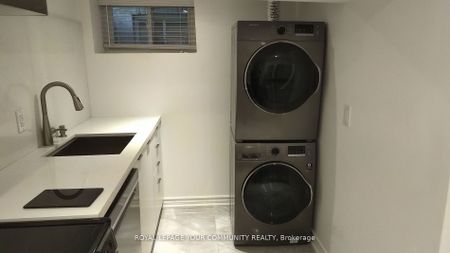 For Lease - 761 Markham Street Unit# Bsmt, Toronto, Ontario - Photo 5