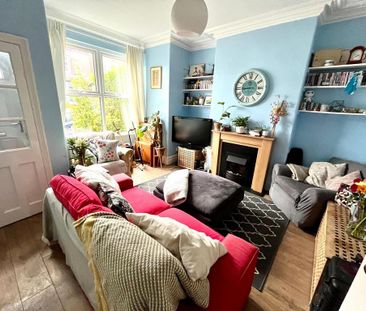 1 bedroom in a house share to rent - Photo 1