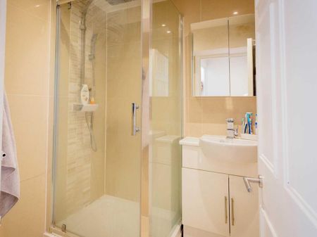 1 bedroom apartment to rent - Photo 5