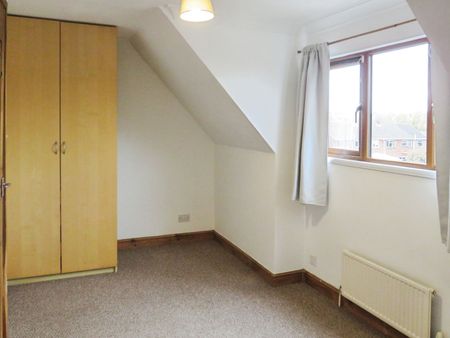 Armstrong Close, Newmarket - Photo 4