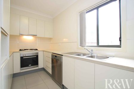 1/300 Seven Hills Road Kings Langley - Photo 2