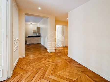 Bel appartement de 4 pièces proche Invalides - Photo 4
