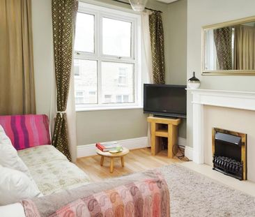 3 bedroom House To Let - Photo 6