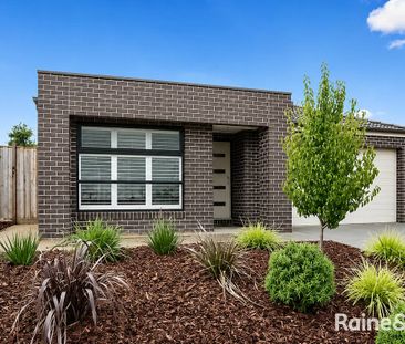 Modern Living in a Prime Doreen Location! - Photo 1