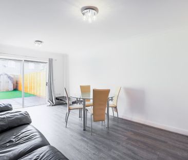 3 Bed Mews House With Garden In A Great Location in SE15 - Photo 2