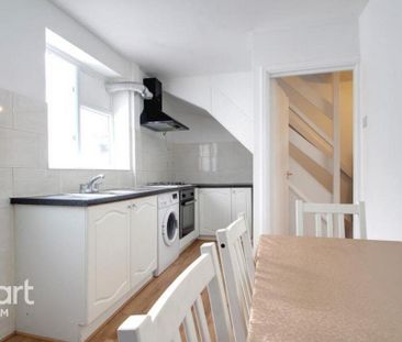 2 bedroom terraced house to rent - Photo 6