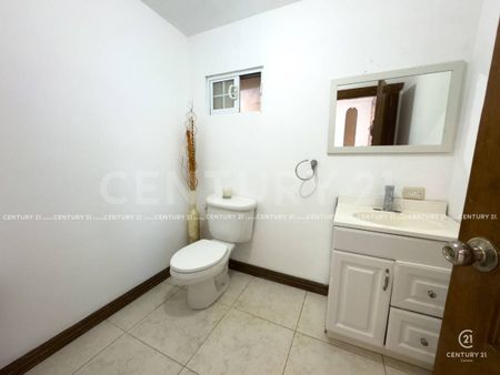 CASA EN RENTA EN FRACCIONAMIENTO LOMAS UNIV. EN CHIHUAHUA, CHIH. - Photo 5