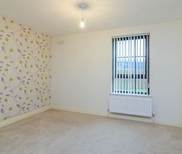 2 Lady Wallace Court, LISBURN, BT28 3GU - Photo 1