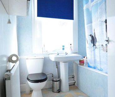 5 bedroom terraced house to rent - Photo 3