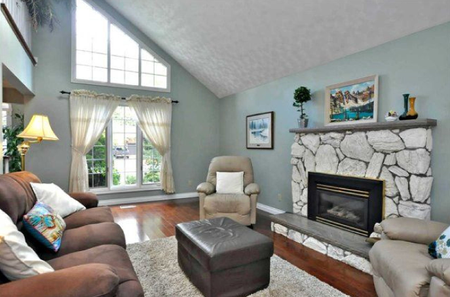 For Lease - 114 Lorne Avenue, Newmarket, Ontario - Photo 3