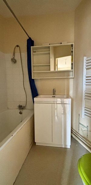 Location Appartement 1 pièce 24m² POITIERS 86000 - Photo 1