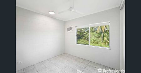 Spacious 2 bedroom unit minutes from the Cairns CBD - Photo 3