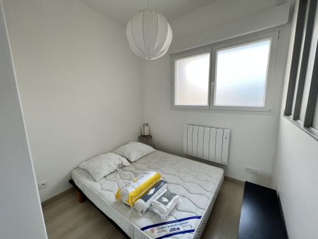 Location Appartement 2 pièces 24m² GRENOBLE 38000 - Photo 4