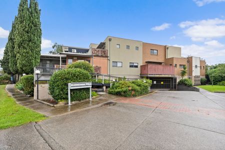 Modern 1-Bedroom Unit in Fawkner - Photo 4