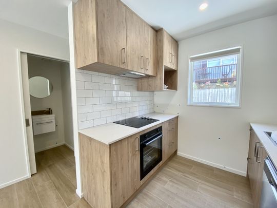 4/21 Buffon Street, Waltham - Photo 1