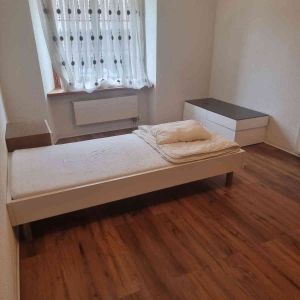 1 Zimmer, 60 m², 1. Stock - Photo 2