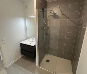 Location Appartement 3 pièces 57m² ST PIERRE DU MONT 40280 - Photo 5