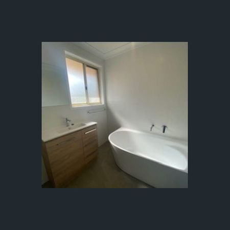 Neat 2-Bedroom Brick Unit in Sought-After North Hill - Photo 3