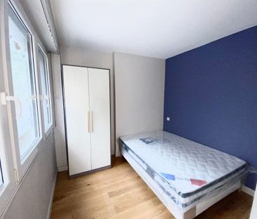 Location Appartement 3 pièces 49m² PARIS 12ème - Photo 3