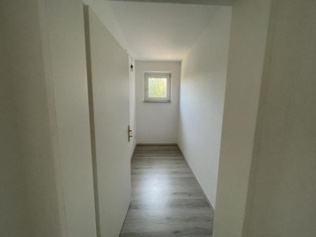 Sofort einziehen! Sackgassenlage und grüne Umgebung! - Photo 5