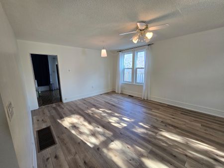 For Lease - 82 Rosedale Avenue, Brampton, Ontario - Photo 3