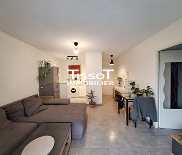 Location Appartement 2 pièces 40m² NIMES 30000 - Photo 2