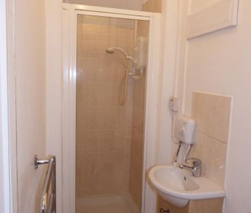 Studio to rent - Photo 6